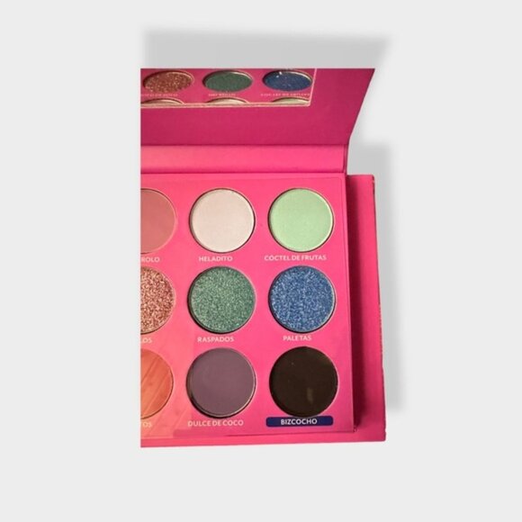 NiB Tresluce Beauty Dolce Vita Eyeshadow Palette - Picture 11 of 12